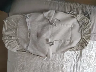 Saco para silla de bebé color crema