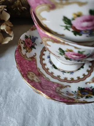 Tazze da tè Royal Albert Lady Carlyle