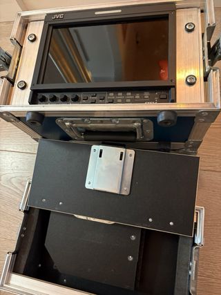 Monitor JVC serie DTV Profesional HD-SDI 9” rack