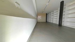 Local comercial en venta en Ensanche en Pamplona
