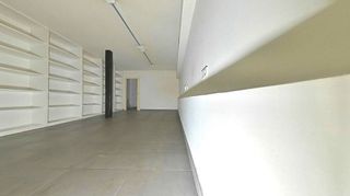 Local comercial en venta en Ensanche en Pamplona