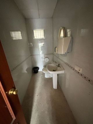 Nave industrial en venta en Coria del Río