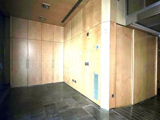 Local comercial en venta en Ensanche en Pamplona