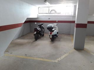 Garaje en venta en Zona Puerto Deportivo en Fuengirola