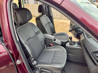 Renault Grand Scenic 2013