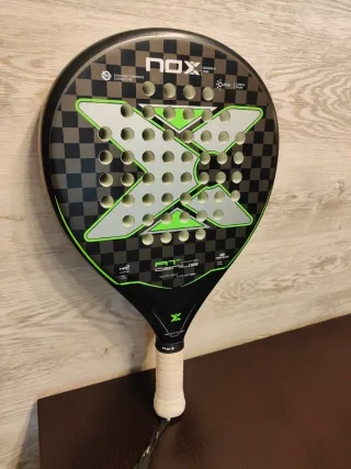 Pala pádel NOX AT GENIUS Ultra Light