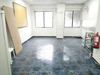 Local comercial en venta en Este en Castellón de la Plana