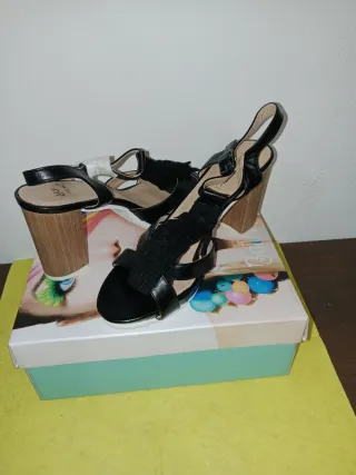 Zapatos Cokett Negros y Verdes Mujer