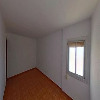 Piso en venta en Artigas - Llefià en Badalona