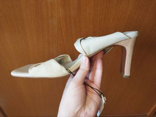 Sandalias de piel tacón