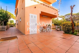 Chalet en venta en Palau-solità i Plegamans