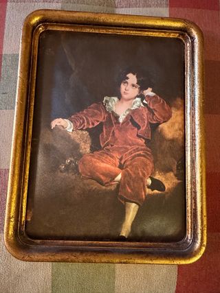 Cuadro niño con traje rojo