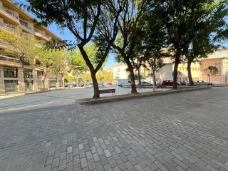 Local comercial en alquiler en Elda