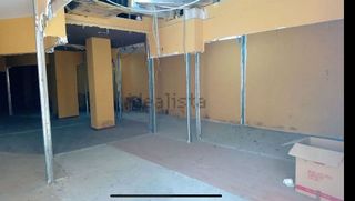 Local comercial en alquiler en Perchel Norte - La Trinidad en Málaga