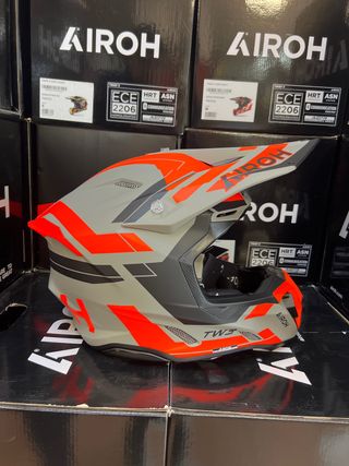 Casco Moto L cross Airoh Twist 3 Dynasty