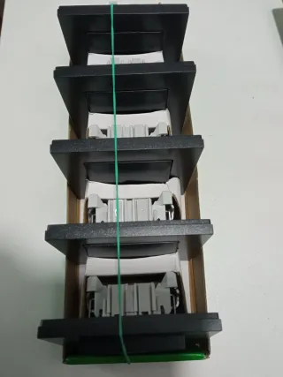 Lotes de interruptores