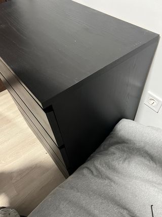 Cómoda Malm Ikea 4 cajones madera