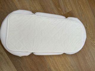 Cuna moisés con capazo y ruedas