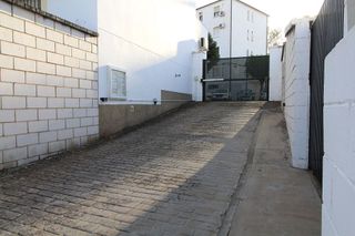 Casa adosada en venta en Olivenza
