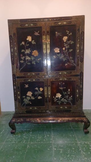 Mueble Chino Lacado Caoba