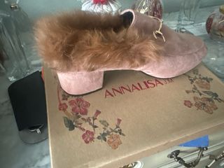 Zapatos Mocasines Rosas con Borrego