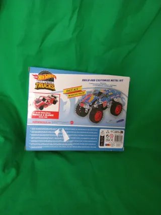 Hot Wheels Monster Trucks Kit Metal Race Ace