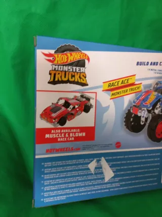 Hot Wheels Monster Trucks Kit Metal Race Ace