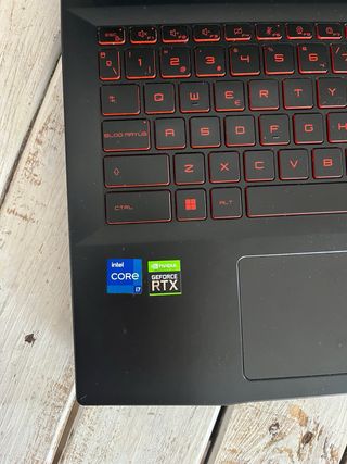 Portátil Gaming MSI Negro