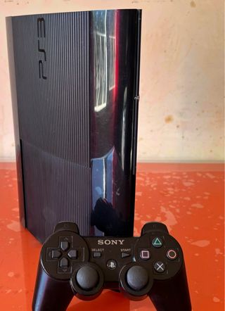 Consola PS3 Super Slim Negra