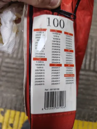 Cadenas de nieve sin estrenar