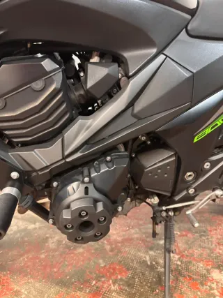 Kawasaki Z800e ABS Negra