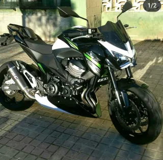 Kawasaki Z800E (version limitable)