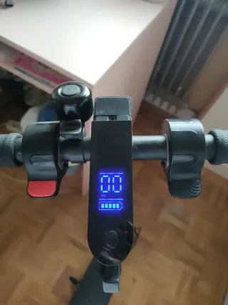 Patín Eléctrico Negro