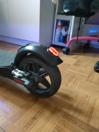 Patín Eléctrico Negro