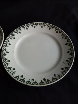 2 Platos La Cartuja de Sevilla Antiguos