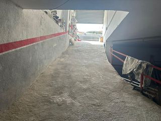 Local comercial en venta en Picassent