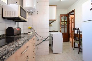 Piso en venta en Cruz Roja en Sevilla