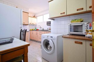 Piso en venta en Cruz Roja en Sevilla