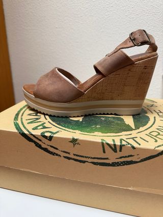 Sandalias cuña Panama Jack modelo Edurne