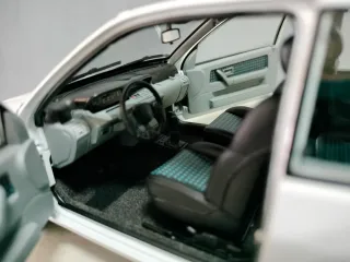 Maqueta Renault Clio 16V 1:18 NOREV