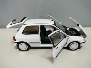 Maqueta Renault Clio 16V 1:18 NOREV