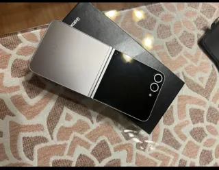 Samsung Galaxy Z Flip 6 (3 meses uso)