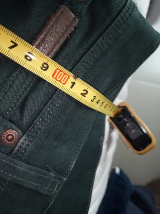 Pantalones Wrangler Verde oliva Vaqueros