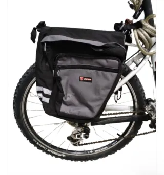 Bicicleta Rockrider 5.3 (26") con accesorios