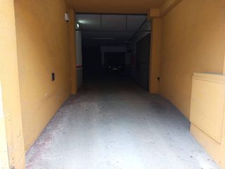 Garaje en venta en Santa Clara-Caputxins-Hospital en Vic