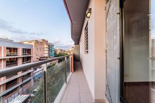 Piso en venta en Santa Eulàlia en Hospitalet de Llobregat, L´