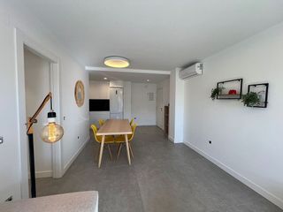 Piso en alquiler en El Cónsul - Ciudad Universitaria en Málaga