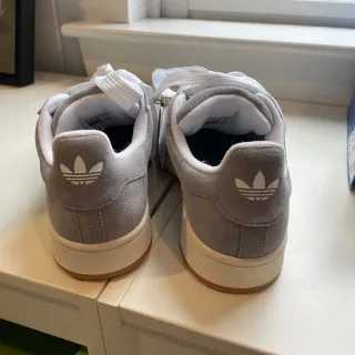 Adidas Campus 00s Gris/Blanco Talla 41