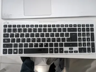 Acer Aspire V5-571 para piezas