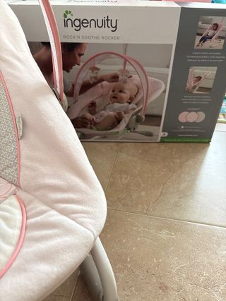 Hamaca Ingenuity para bebé rosa